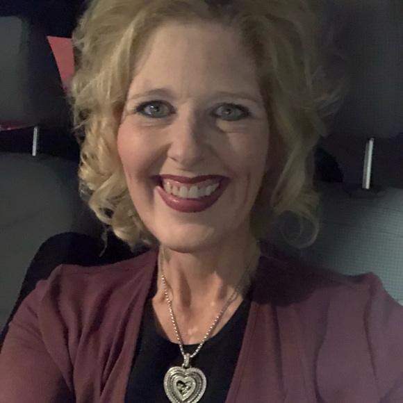 About Me! - Picture 7 of 16